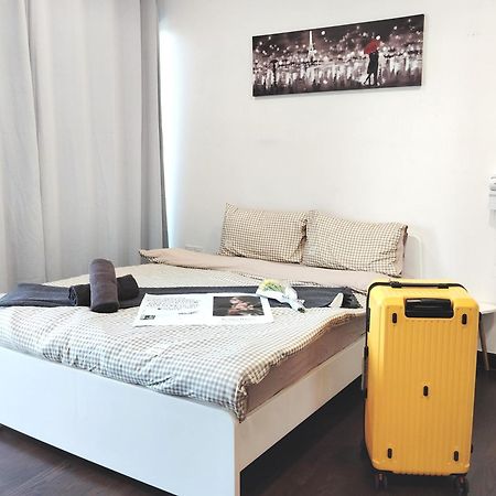 Almas Suites Poolview Netflix 100Mbps Bystay Nusajaya  Exteriér fotografie
